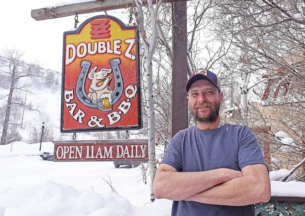 Double Z changes hands, but Z Burger, hot links still on menu